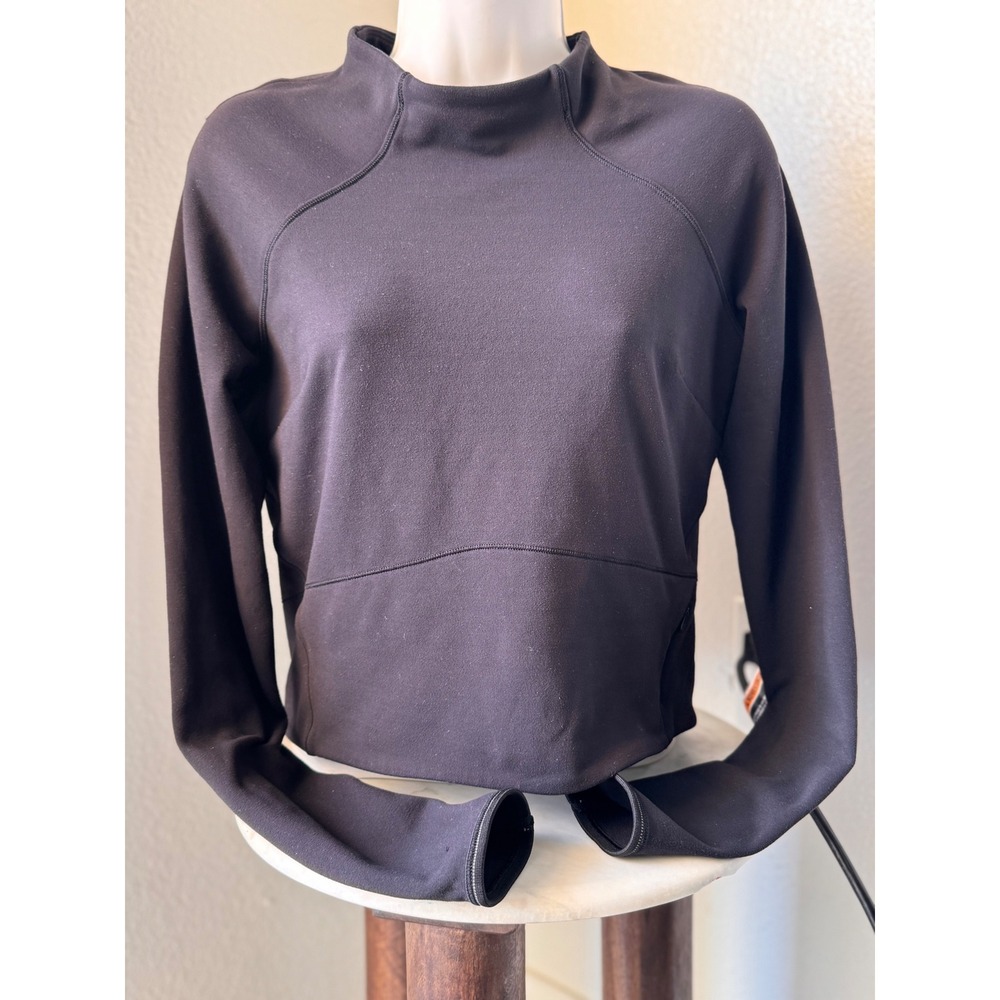 lululemon Hill and Valley mock neck Sz 6 Cropped Long sleeve Athleisure   active